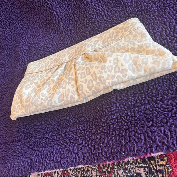 Lauren Merkin cheetah frame purse clutch made in USA 🇺🇸 gorgeous 💕 - Picture 5 of 5